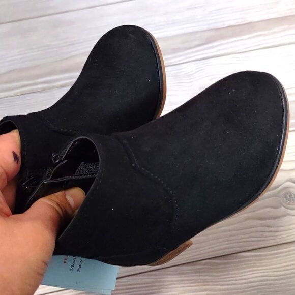 (76-1998) 🔥3/$20🔥  Cat & Jack  Onyx Boots Size 5 - Picture 11 of 11